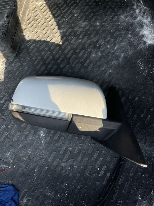 Боковой зеркало приора 2