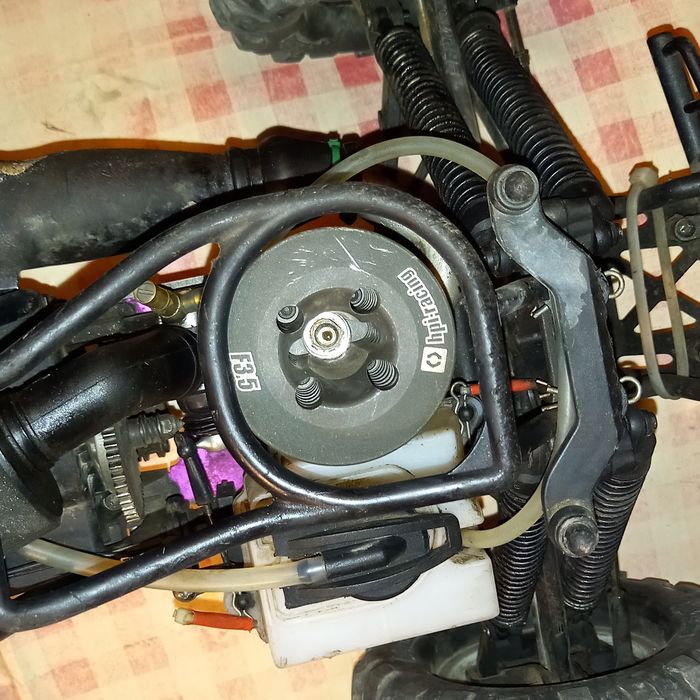 Motoare nitro automodel