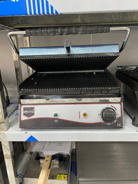 Tustir. Toster. Toster. Lavash non . Non estgich. Тостер. Тостр. Лаваш