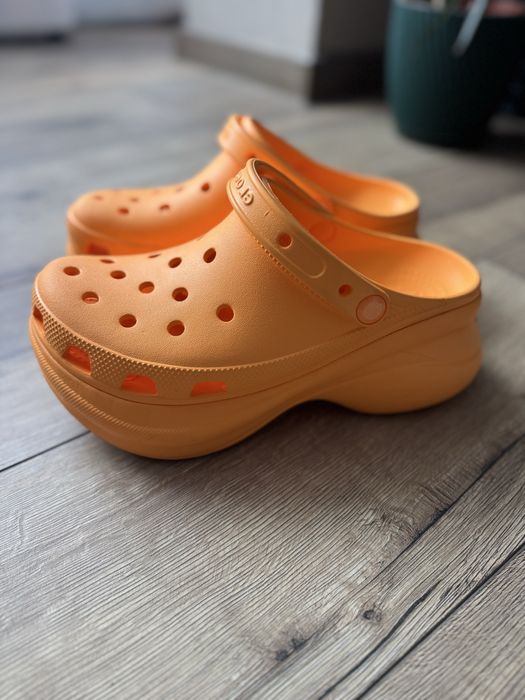 Crocs iconic comfort