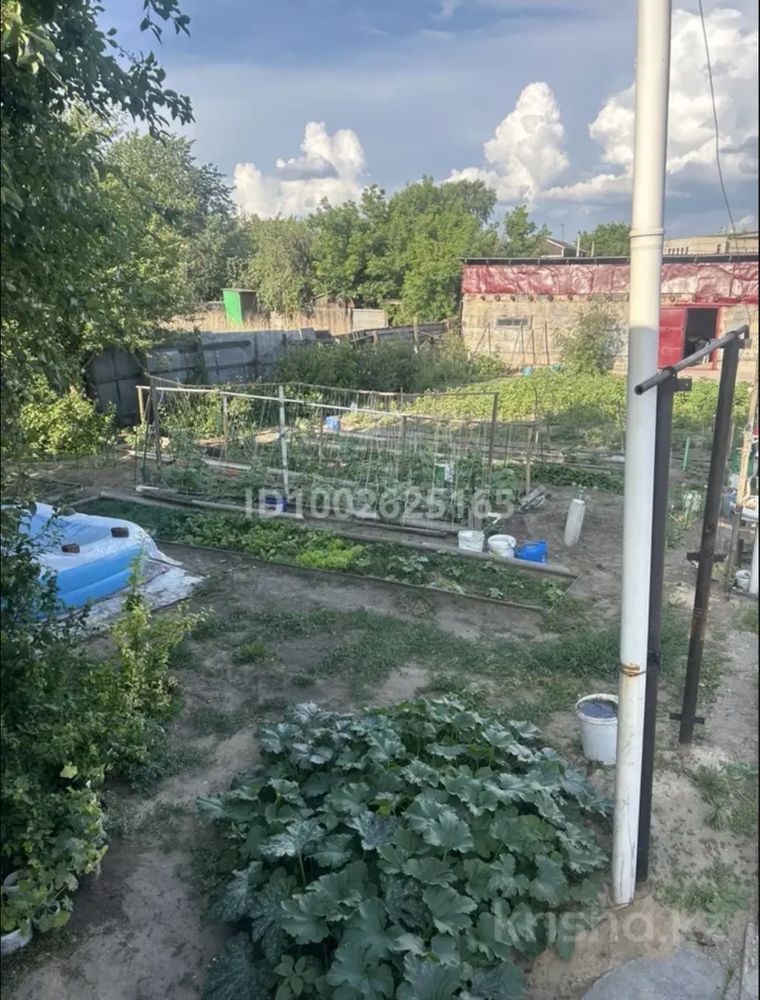 Дом благоустроенный 120кв/м с хоз постройками,огородом за Локомотивом
