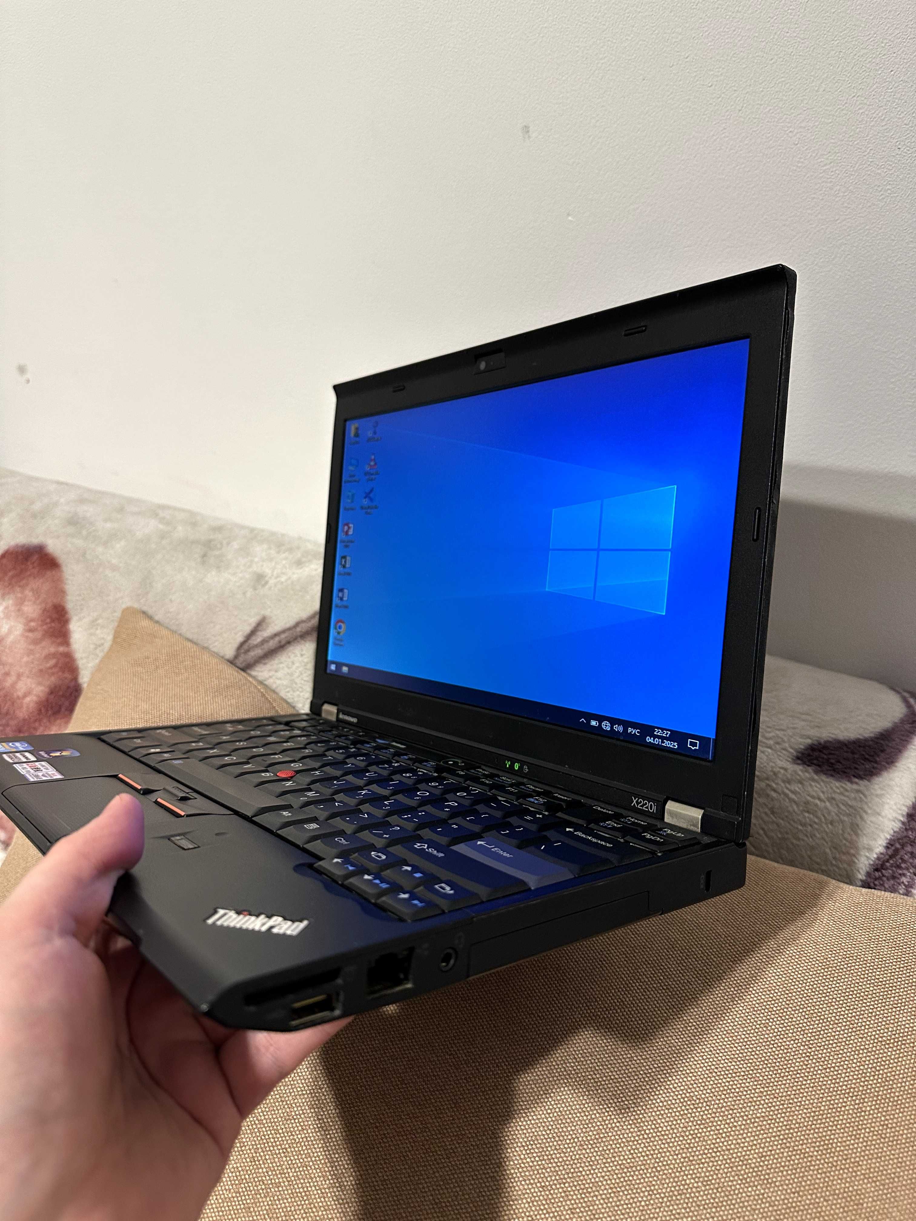 Lenovo Thinkpad X220 i3/120/4