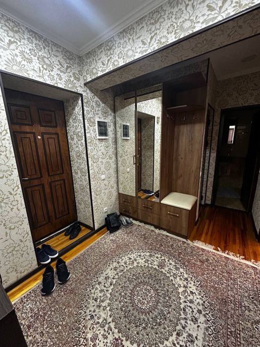 Аренда квартиры 3х ком Юнусабад 13-квартал кафе Анжир