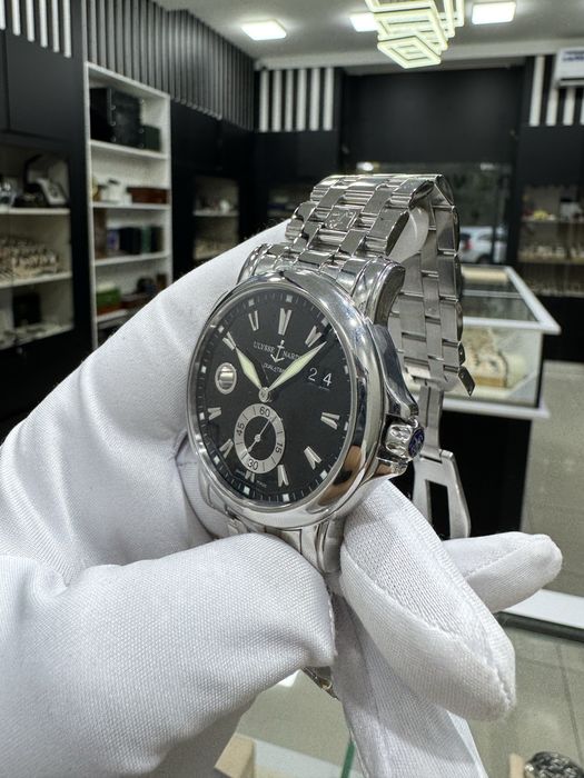 Ulysse Nardin Executive Dual Time