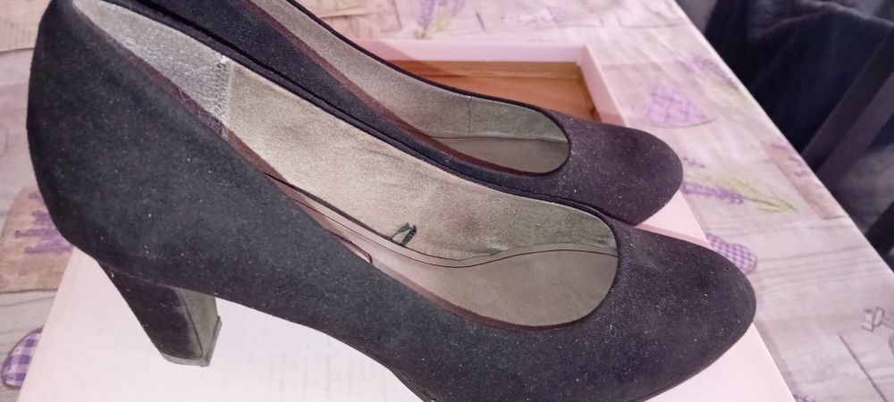 Официални обувки