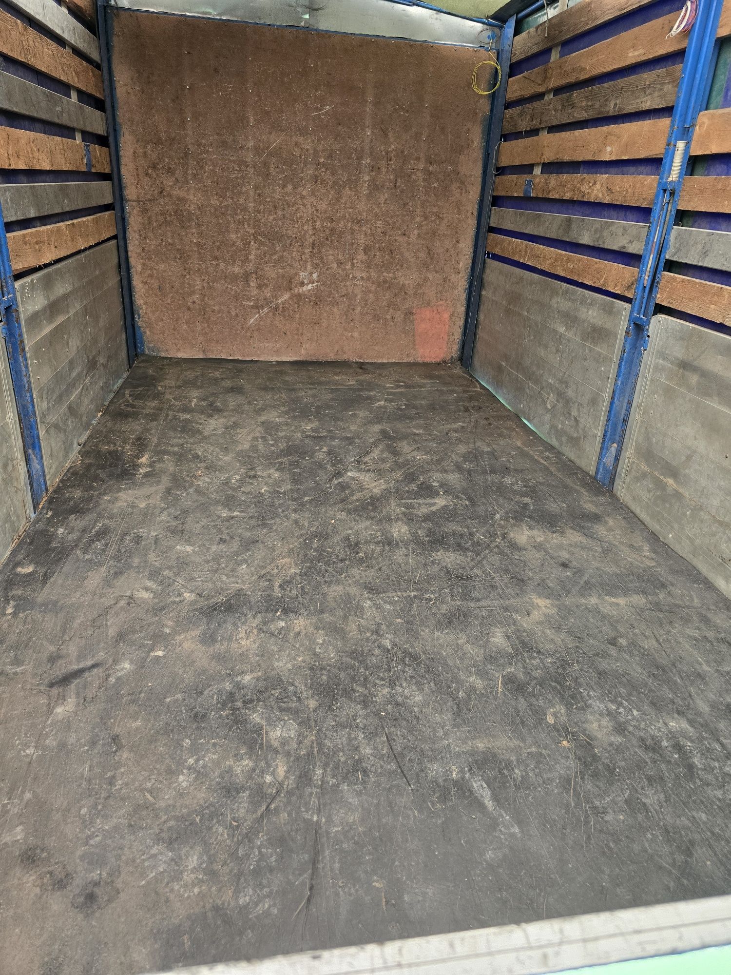 Vând Iveco Daily,  în stare perfectă de functionare