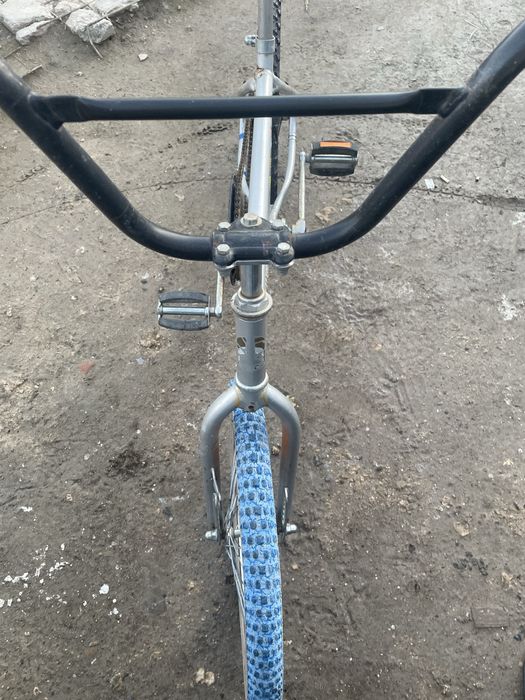 VAND URGENT 50 LEI !!!Vand bicicleta copil ani 10/15 ani