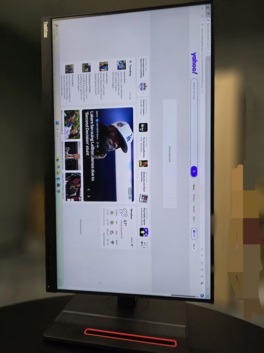 Monitor LENOVO T24i-20