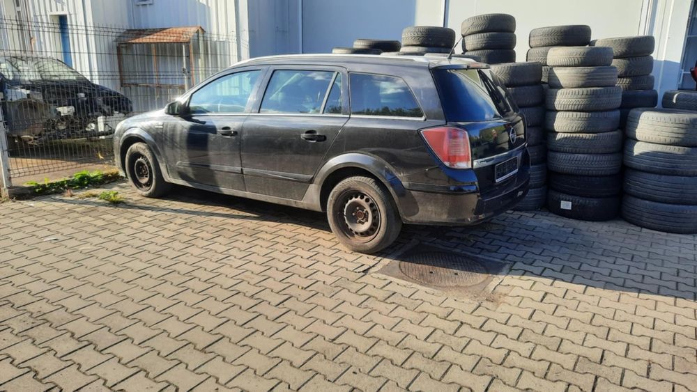 Opel astra H 1.7 cdti, turbo defect ,masina radiata