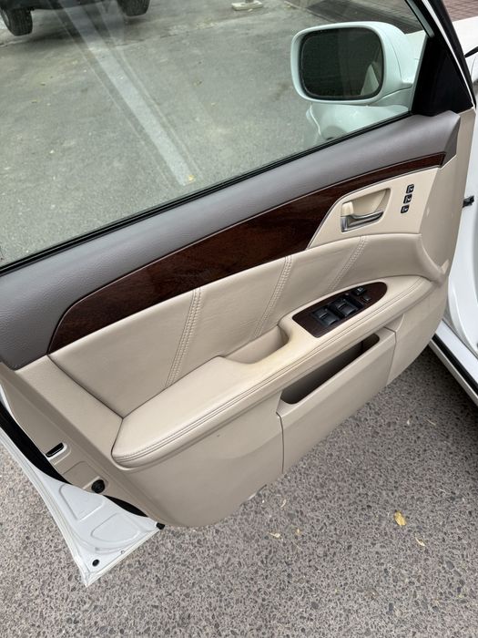 Toyota Avalon 2009