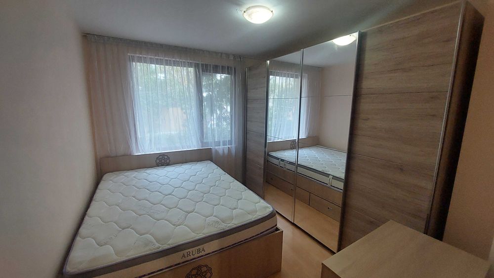 Продава се Тристаен апартамент в Варна, Окръжна болница - 82 кв.м за 2927 €/кв.м - Снимка #3