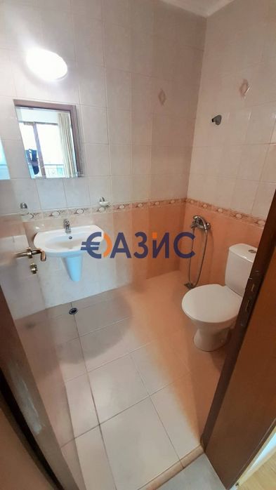 Продава се Тристаен апартамент в Свети Влас - 83 кв.м за 1103 €/кв.м - Снимка #8