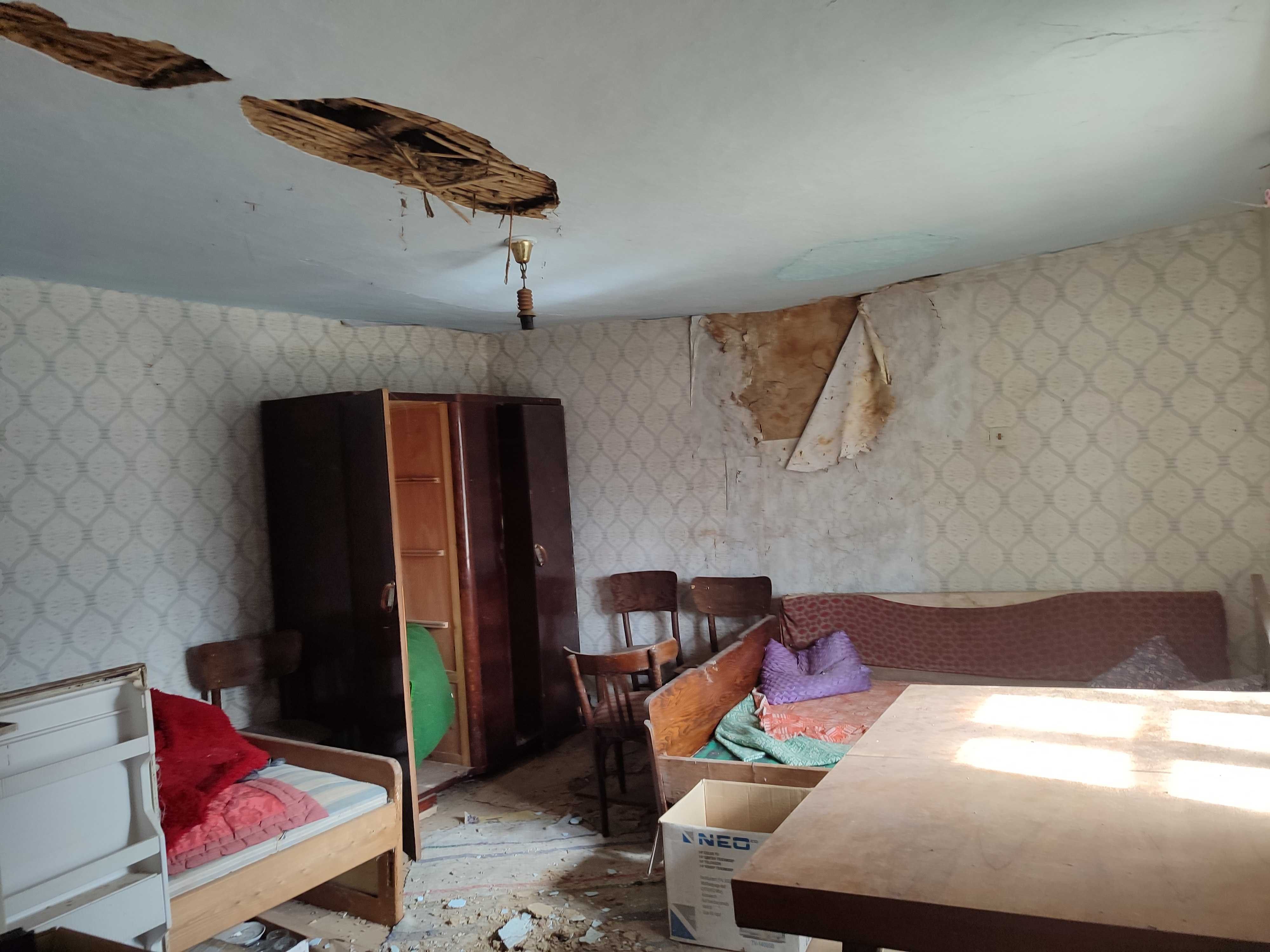 Къща за ремонт в село Изворово