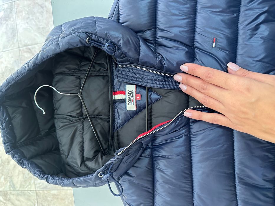 Дамско яке Tommy Hilfiger