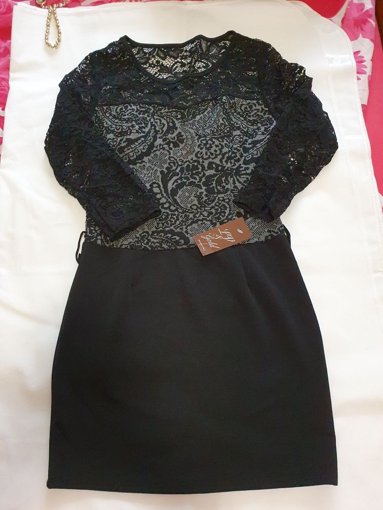 Rochii dama de ocazie