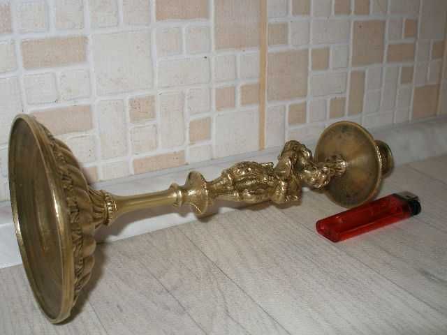 .Бронзов Свещник.