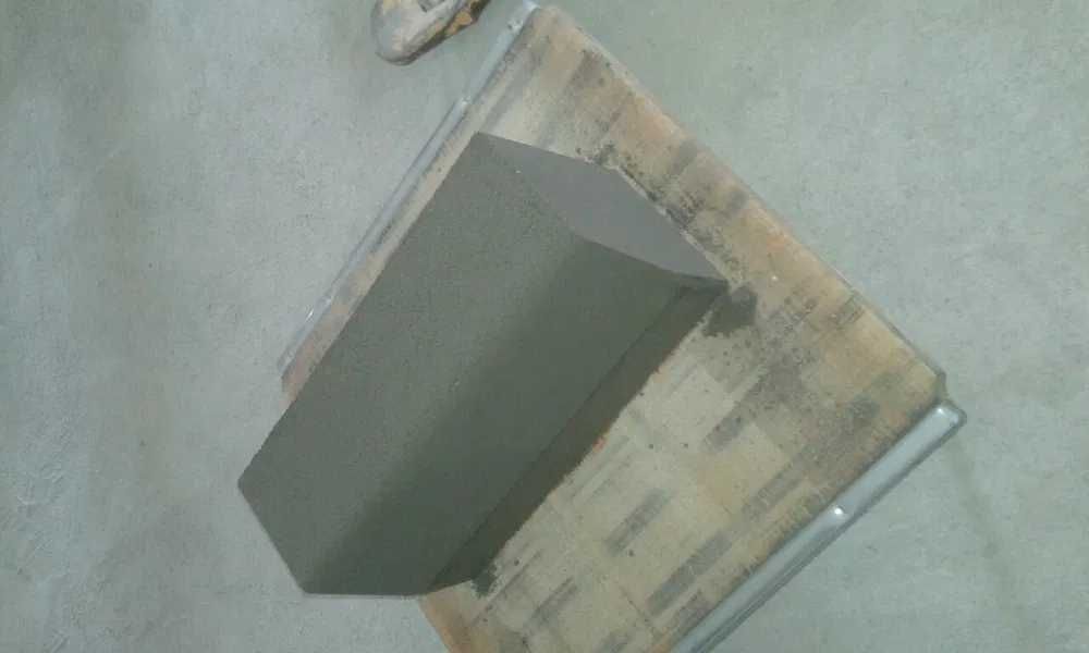 Capace rigole rutiere. Rigole rutiere r3. Boltari fundatie