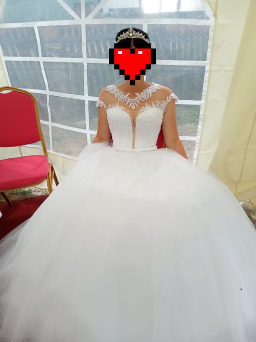 De vanzare rochie mireasa