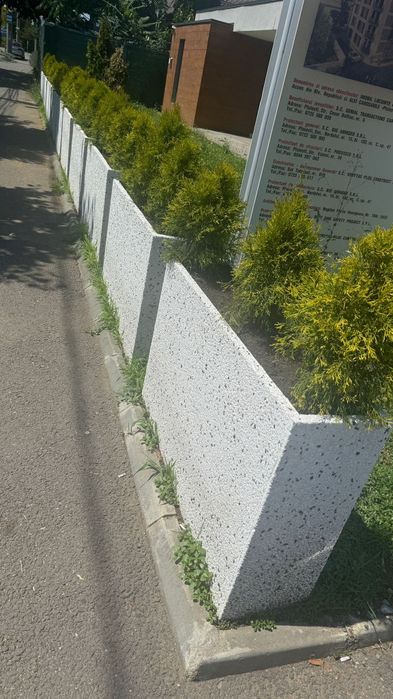 Jardiniere/ghiveci  mozaic spalat