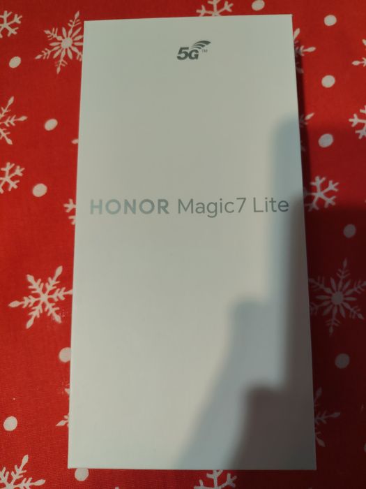 Honor Magic 7 Lite cu 2 ani garantie