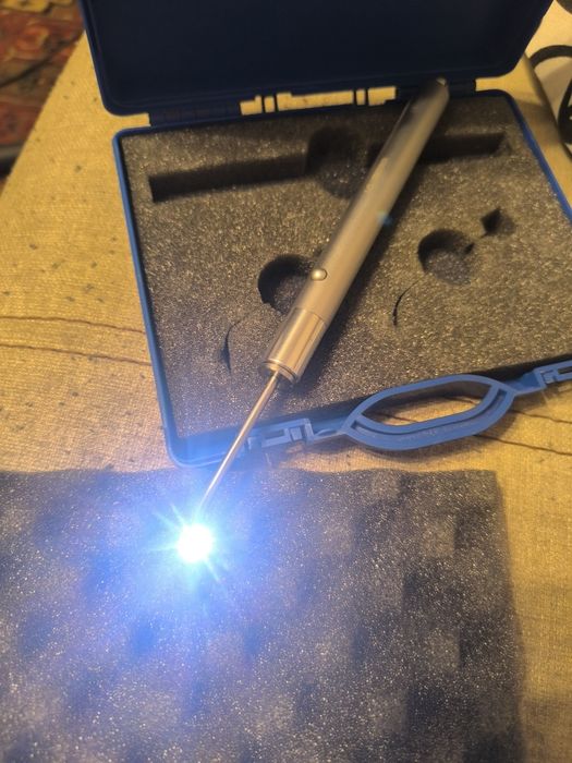 Dia Stick - Instrument dentar transiluminare cu fibra