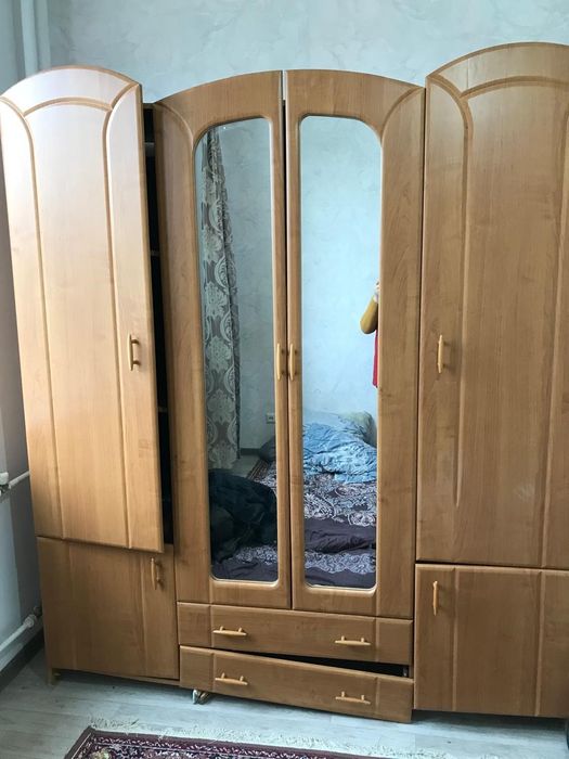 Мебель в спальню б/у