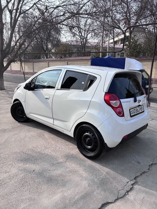 Spark 2 pazitsiya 2015 yil