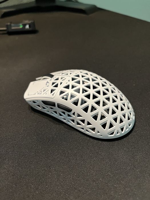 Mouse Gaming Wirelles Attack Shark R5 Ultra 8000 Polling Rate