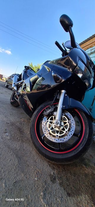 Honda, Хонда vfr 800 срочно
