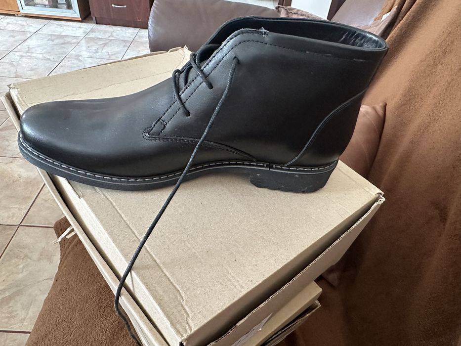 Pantofi bărbătești din piele naturală