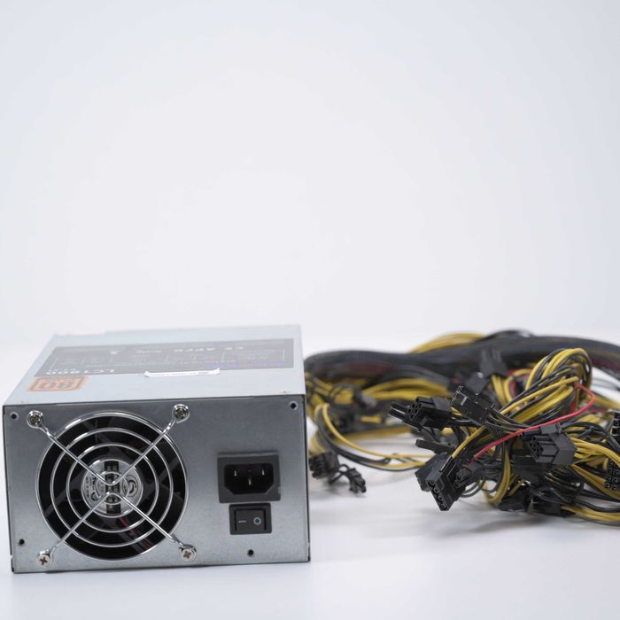 Sursa PC LC-Power 1800W mining