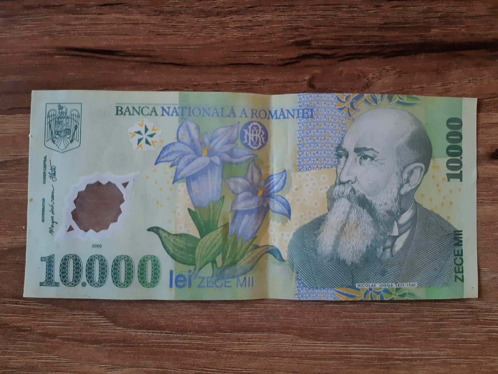 Vând bagnote vechi 2000 lei