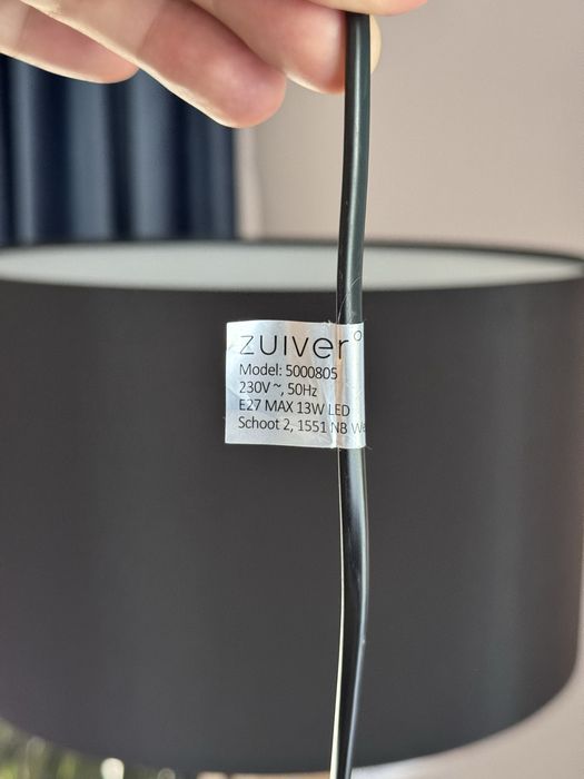 Lampadar negru Zuiver