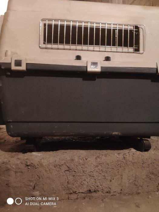 Транспортна кутия на колелца за кучета SAVIC