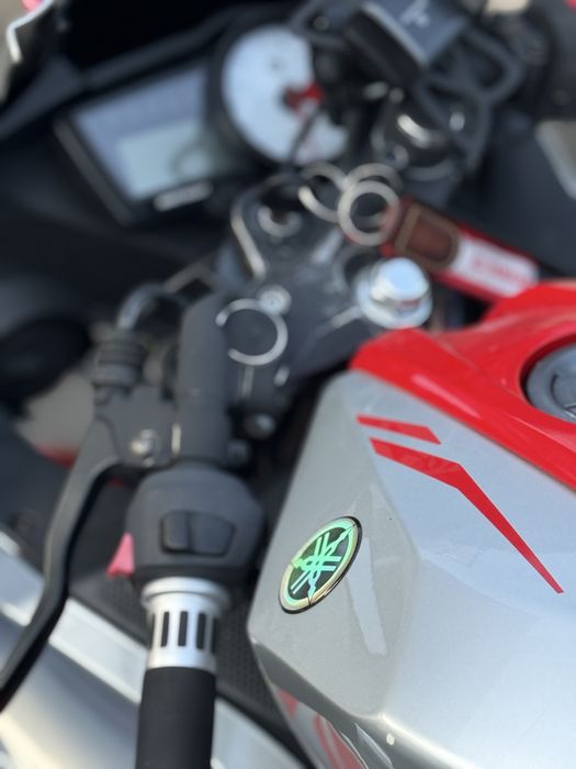 Yamaha YZF-R125 2012