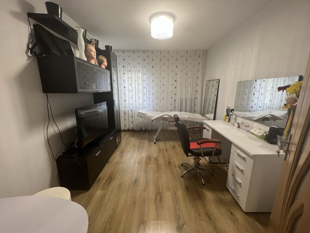 Apartament Navodari 4 camere + Living si bucatarie separate