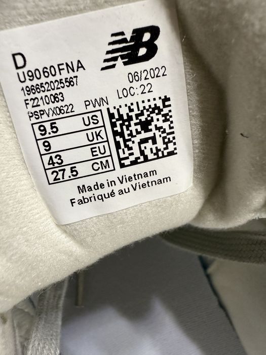 New Balance 9060 43 noi/new