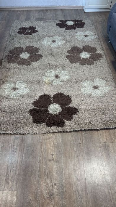 Ковер с плетеным ворсом