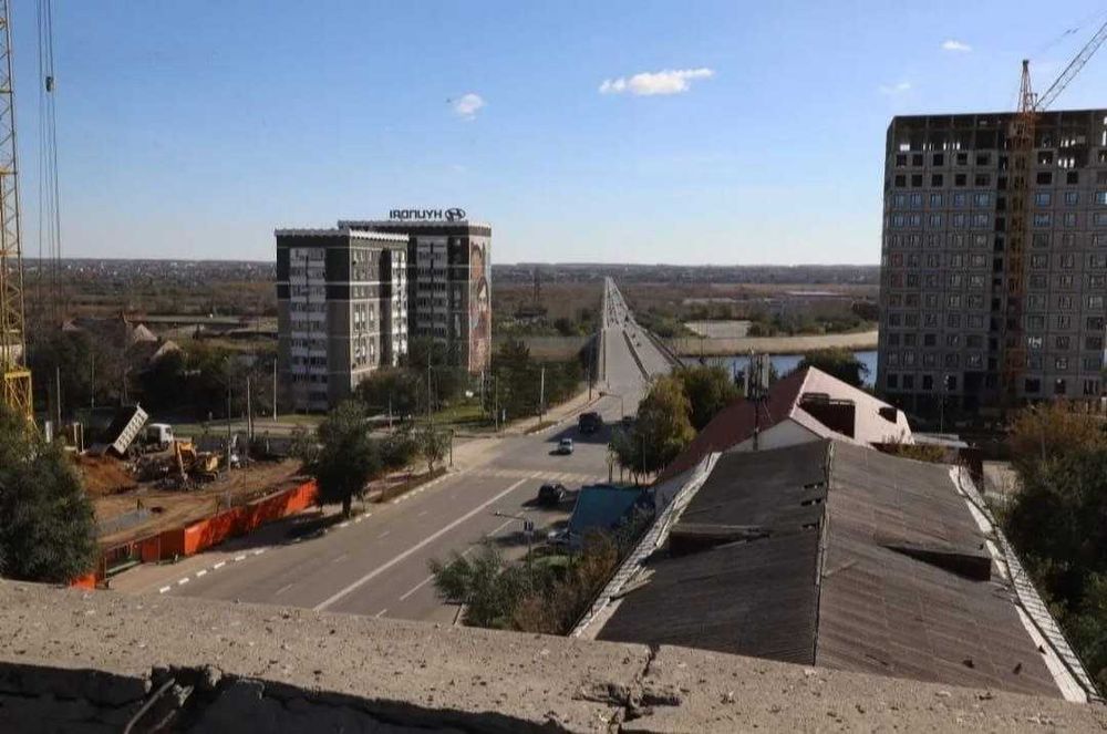 Отдельно-стоящее здание в Центре города.