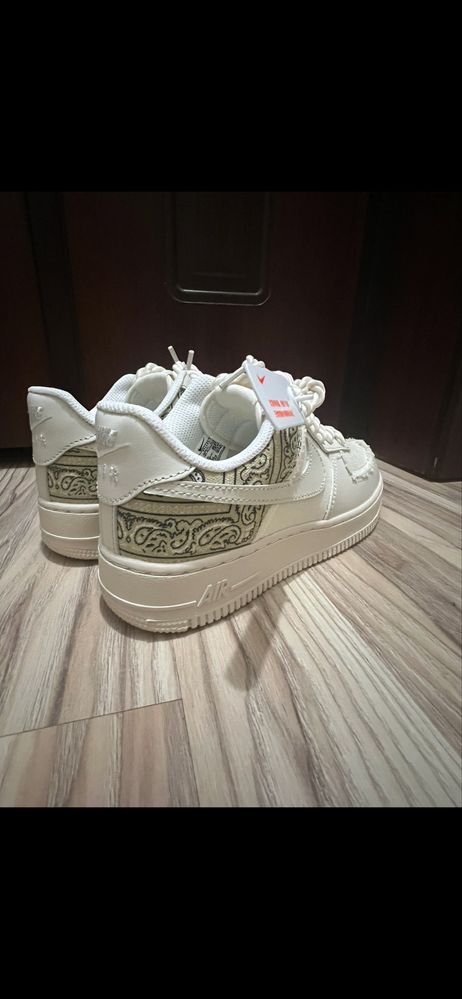 Кроссовки Nike air оригинал
