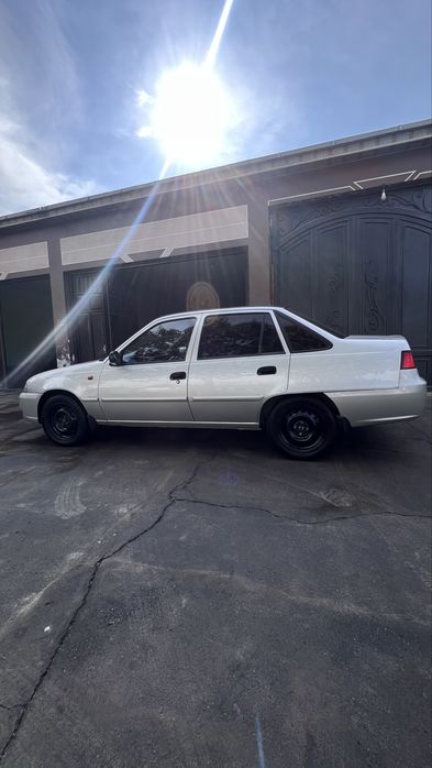 Nexia 2 sotiladi holati zor kraska tozza luks kondisioner gbrid mator