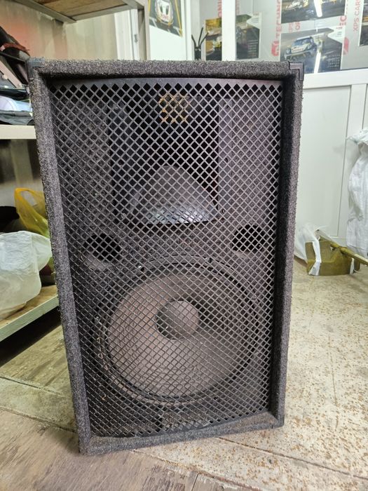 Активные колонки 2 шт + микшер.