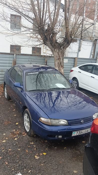 Продам Mazda  в хорошем состояние