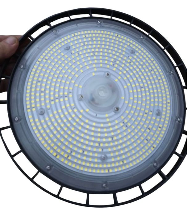 Proiector led daewoo pentru hale,etc