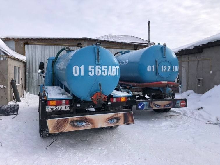 Откачка септиков в Астане. Откачка жироуловитель жировик вода бассейн