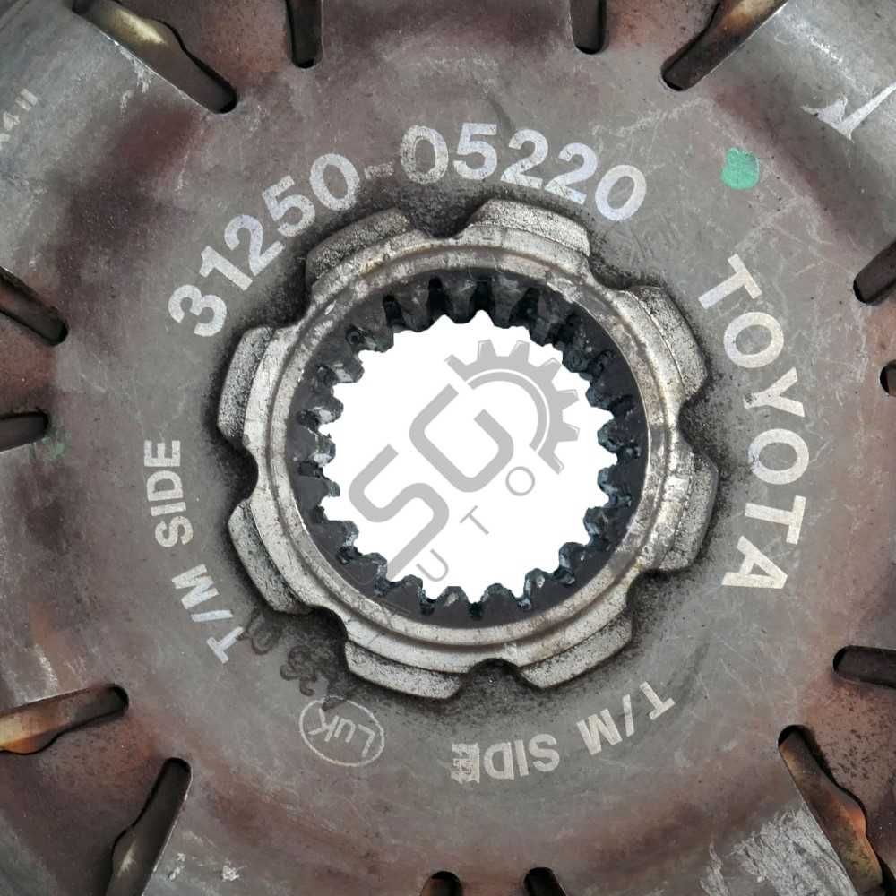 Комплект демпферен съединител с маховик Toyota Avensis II  ID: 144881
