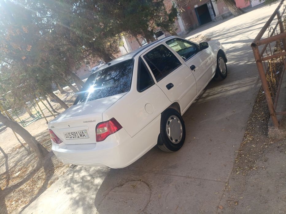 Нексия 2 сонс срочна сотилади идиял холати факат аформленияга сотилади