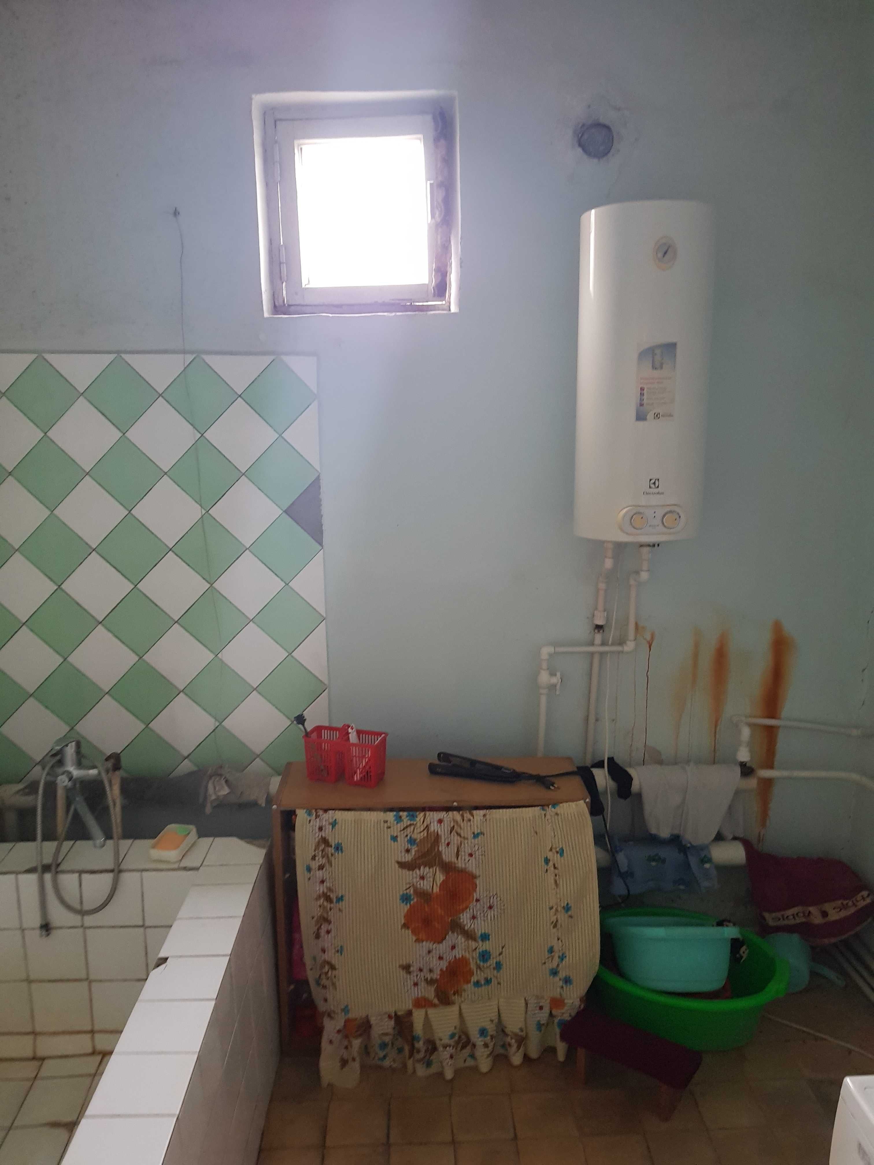 Продам участок с домом 5.3 соток