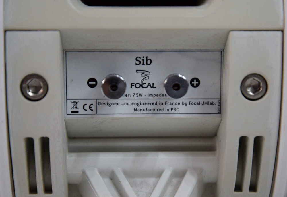 Boxe Focal Sib, interior/exterior