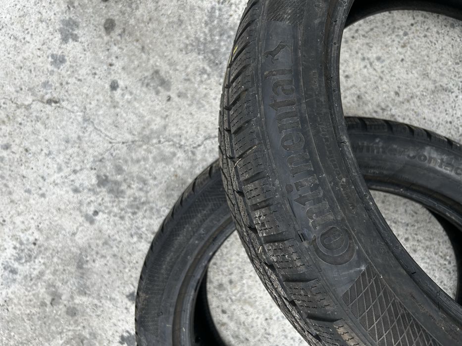 2бр Зимни гуми Continental 215/50R19